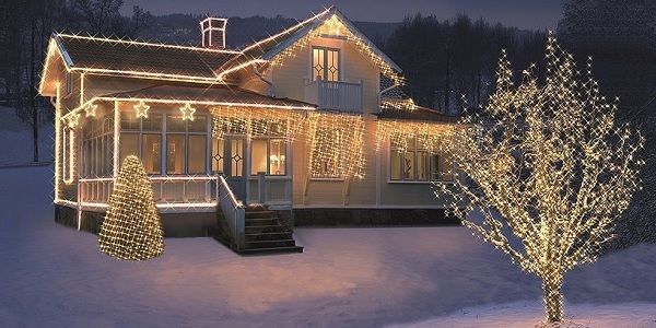Julebelysning utendørs
